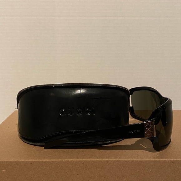 Gucci sunglasses - Picture 2 of 8